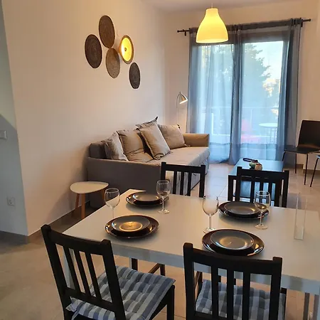 Cosy 2 Apartment *